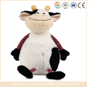 Les jouets d&#39;OEM de YK ICTI manufactrent des jouets animaux mignons Les jouets de laitiers bourrés mignons avec la conception de vache